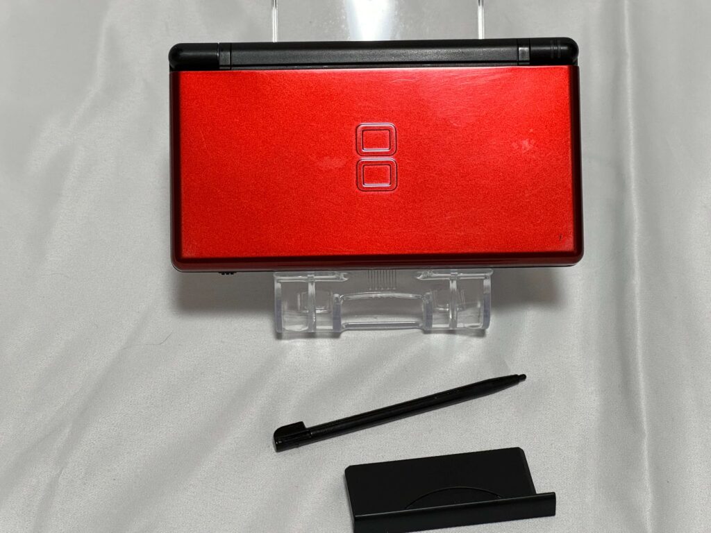 ニンテンドーDS Lite （クリムゾン/ブラック）